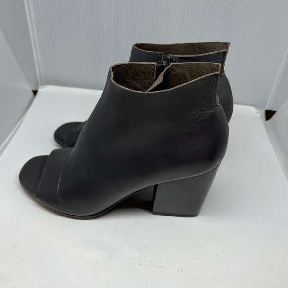 Coclico Brown Leather Open Toe Heeled Ankle Boots - Picture 6 of 8